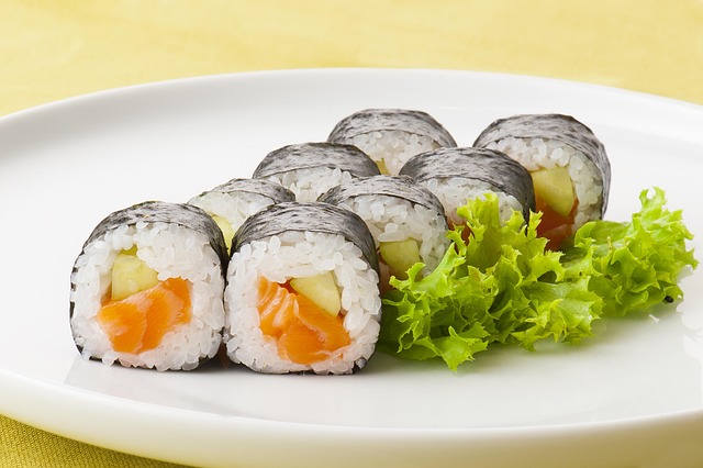 sushi-2363418_640.jpeg